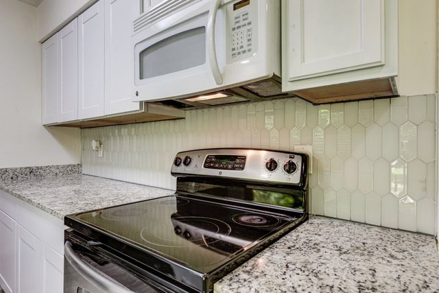 1462 Bay Shore Drive, Garland, TX 75040
