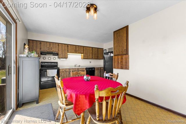 1650 Cove Road, Wales Township, MI 48027