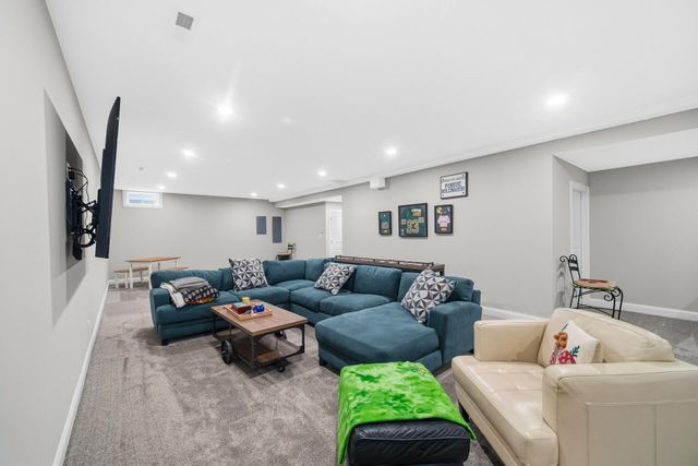 4900 Princess Drive, Valparaiso, IN 46383