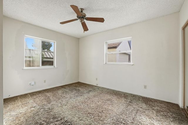 1301 36th St, Sacramento, CA 95816