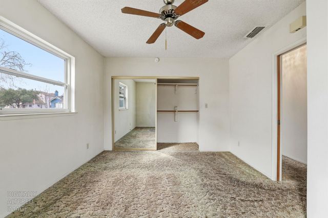 1301 36th St, Sacramento, CA 95816