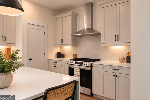 3306 Stillwood Lane, Hapeville, GA 30354