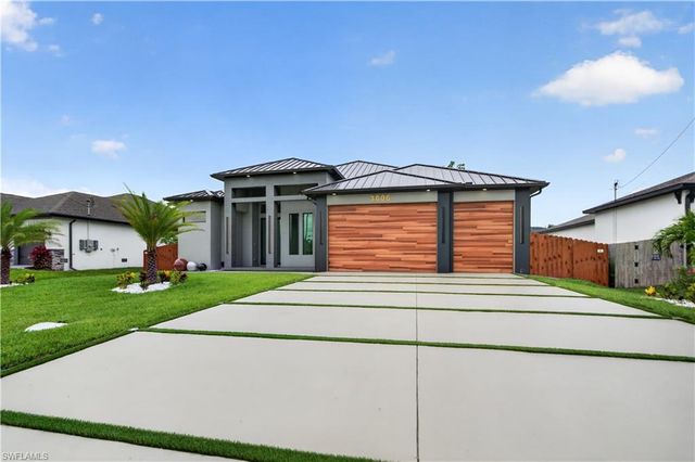 3606 SW 3rd ST, Cape Coral, FL 33991