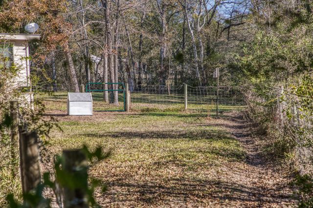 2830 Spanish Oaks Drive, Brenham, TX 77833