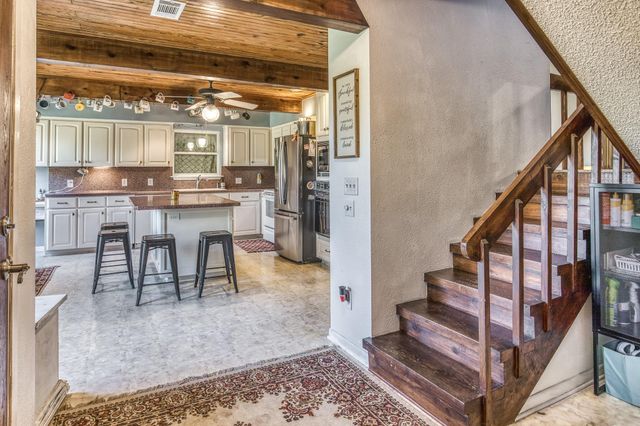 2830 Spanish Oaks Drive, Brenham, TX 77833