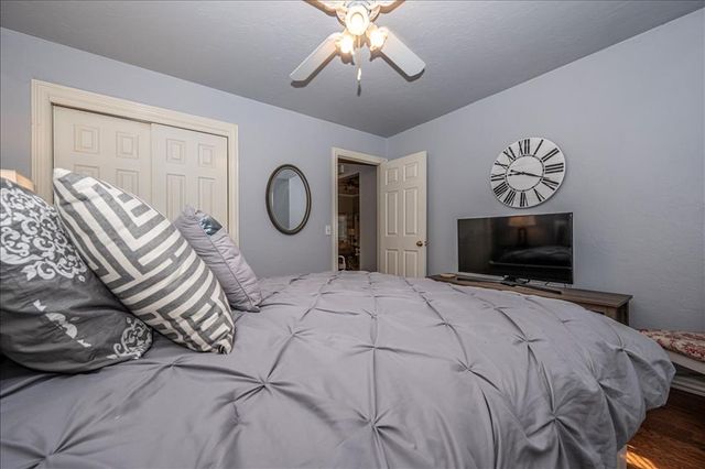 6812 Rivergate Lane, Oklahoma City, OK 73132