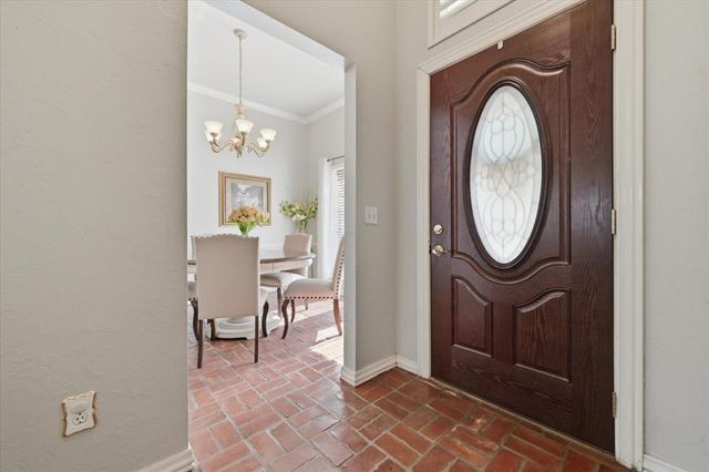6812 Rivergate Lane, Oklahoma City, OK 73132