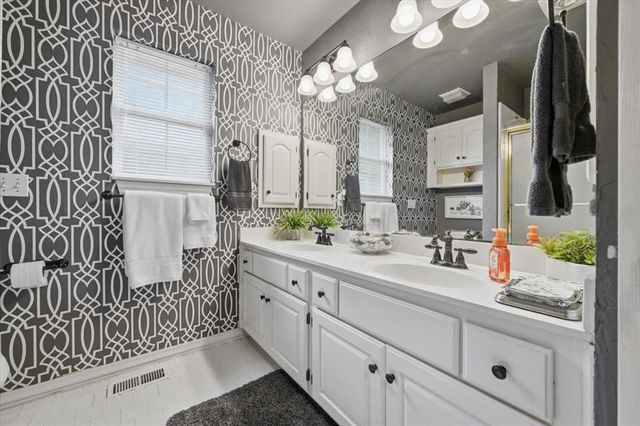 6812 Rivergate Lane, Oklahoma City, OK 73132