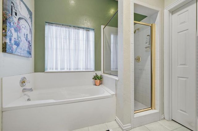 6812 Rivergate Lane, Oklahoma City, OK 73132