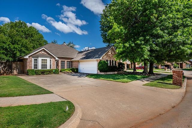 6812 Rivergate Lane, Oklahoma City, OK 73132