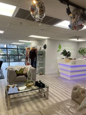 555 NE 15th Street 24D, Miami, FL 33132