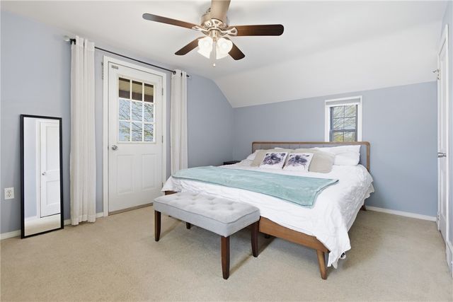 4143 Highgrove Rd, Whitehall, PA 15236