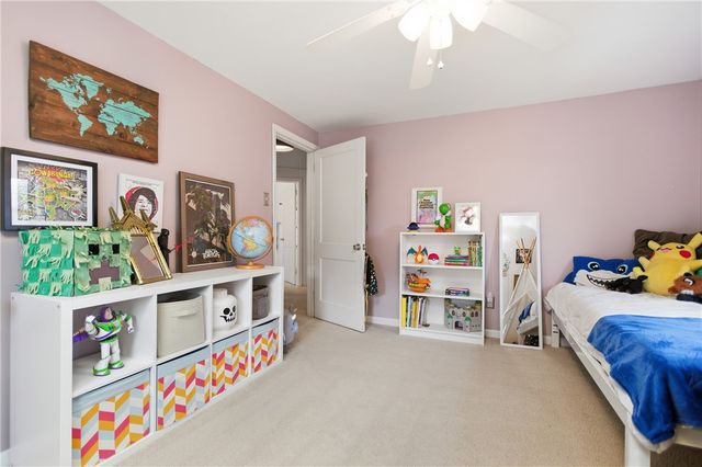 4143 Highgrove Rd, Whitehall, PA 15236