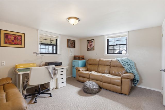 4143 Highgrove Rd, Whitehall, PA 15236