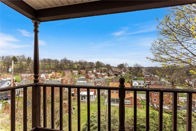 4143 Highgrove Rd, Whitehall, PA 15236