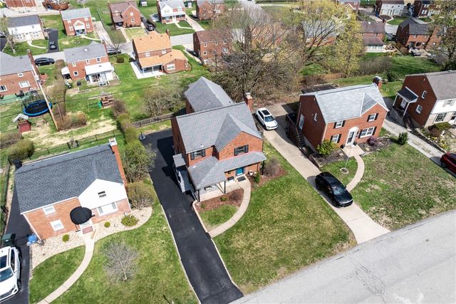 4143 Highgrove Rd, Whitehall, PA 15236