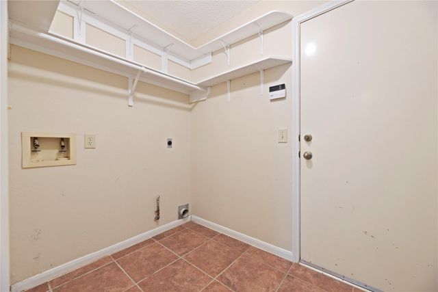 9922 W Cedaredge Drive, Houston, TX 77064
