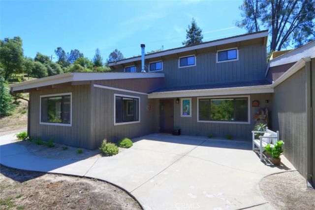 50856 Westview Court, Oakhurst, CA 93644