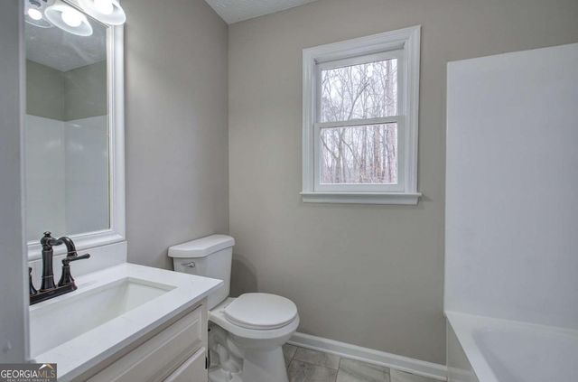 1722 Luther Bailey Road, Senoia, GA 30276