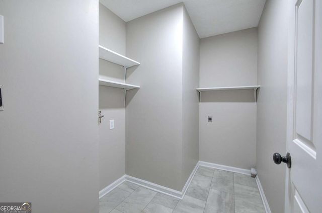 1722 Luther Bailey Road, Senoia, GA 30276