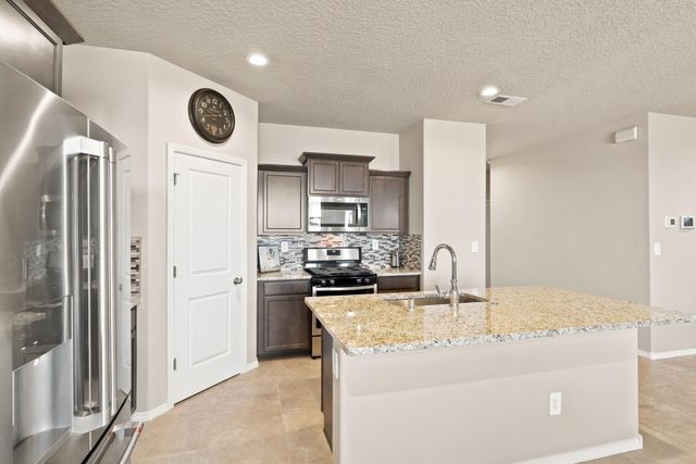 2051 Silver Dollar Street SE, Albuquerque, NM 87123