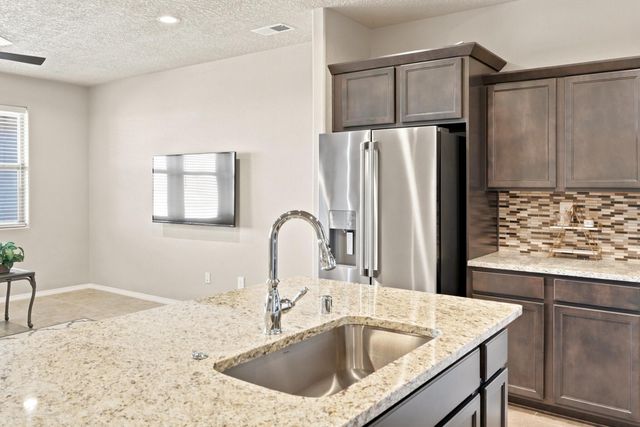 2051 Silver Dollar Street SE, Albuquerque, NM 87123