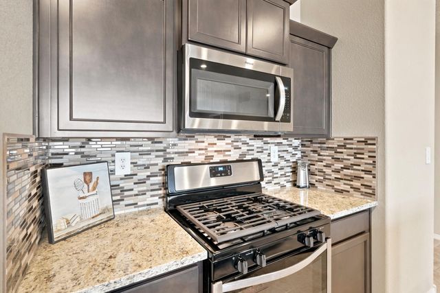 2051 Silver Dollar Street SE, Albuquerque, NM 87123