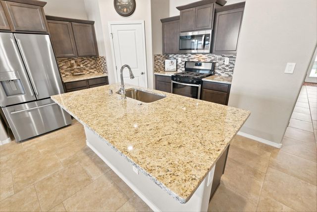 2051 Silver Dollar Street SE, Albuquerque, NM 87123