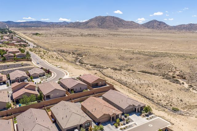 2051 Silver Dollar Street SE, Albuquerque, NM 87123
