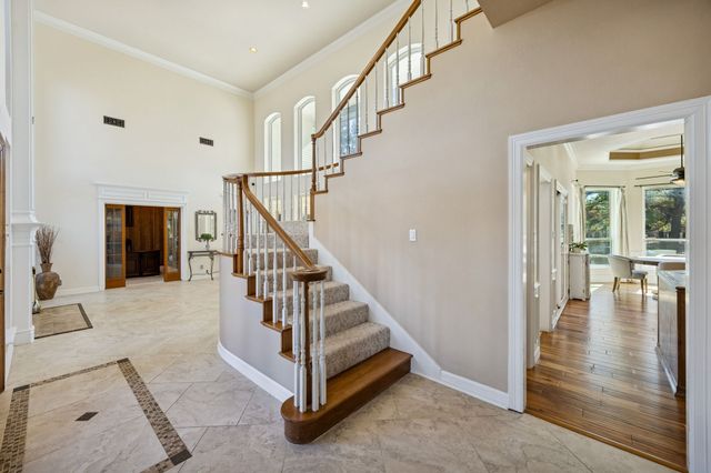 5207 Leesburg Court, Arlington, TX 76017