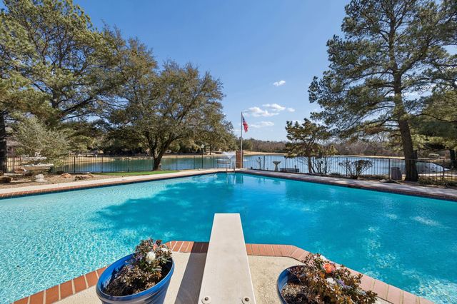 5207 Leesburg Court, Arlington, TX 76017