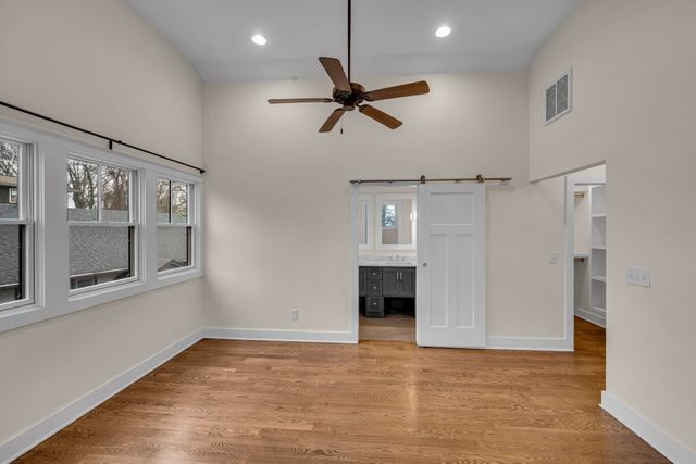 921 Hillview Hts, Nashville, TN 37204