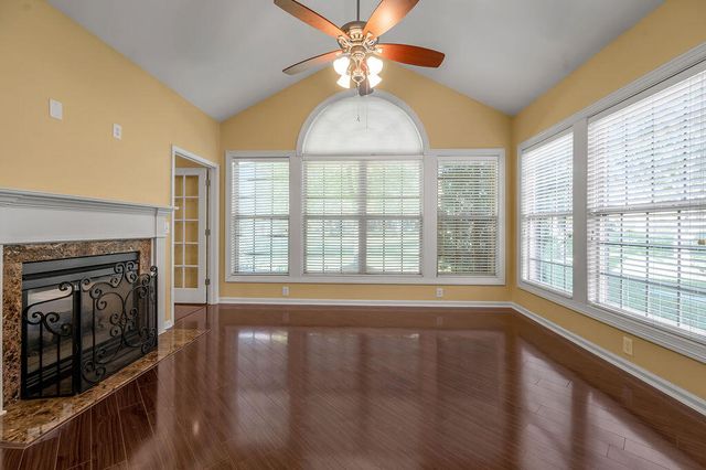 605 Durning Road, Lexington, KY 40509