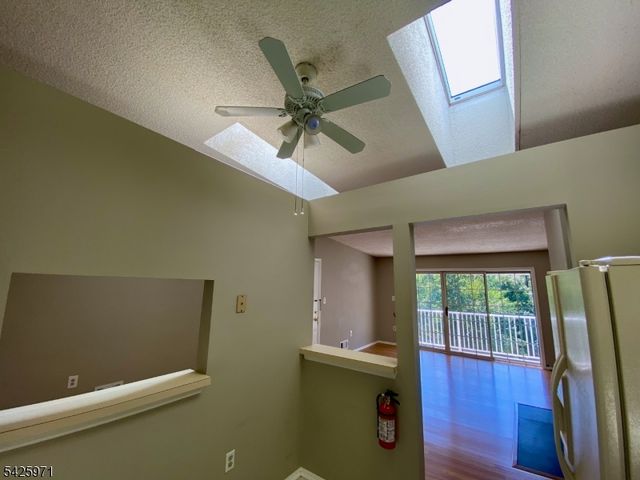 177 Rachel Ct, Franklin Twp., NJ 08823
