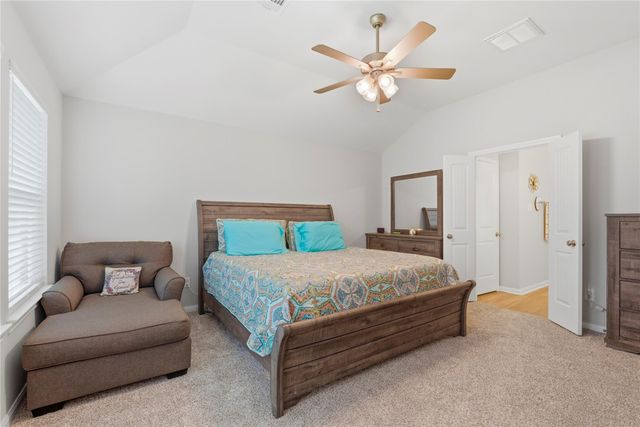 280 County Road 443, Dayton, TX 77535