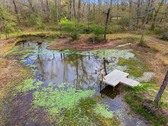 280 County Road 443, Dayton, TX 77535