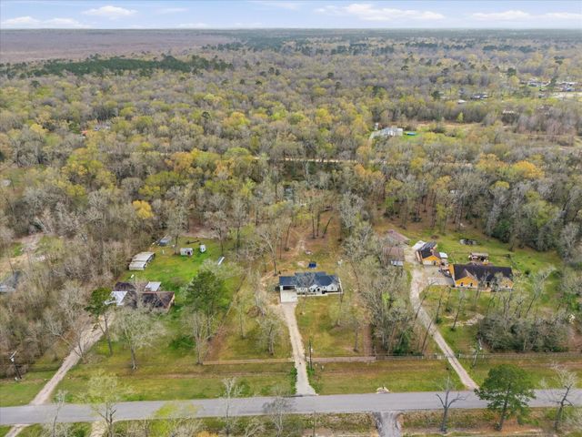 280 County Road 443, Dayton, TX 77535