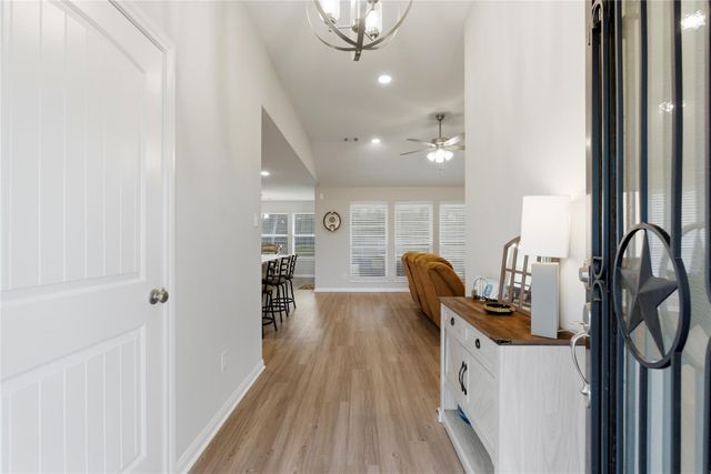 280 County Road 443, Dayton, TX 77535