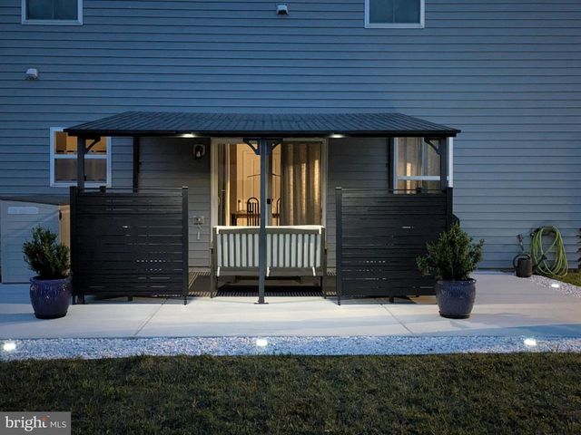 106 PERDIZ RD, Hedgesville, WV 25427