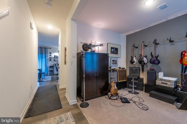 106 PERDIZ RD, Hedgesville, WV 25427