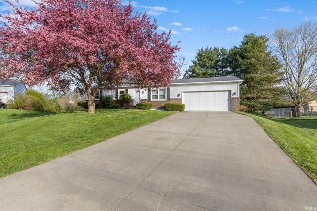 53731 Pine Tree Court, Elkhart, IN 46514