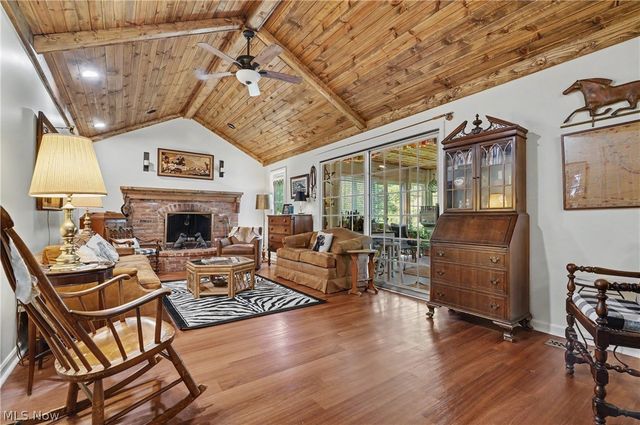15884 Arbor Trail, Newbury, OH 44065