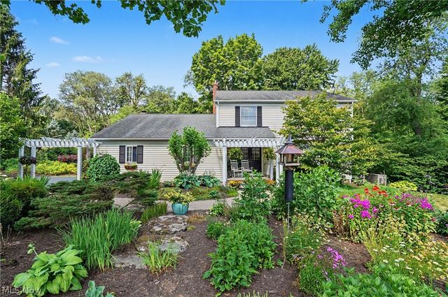 15884 Arbor Trail, Newbury, OH 44065