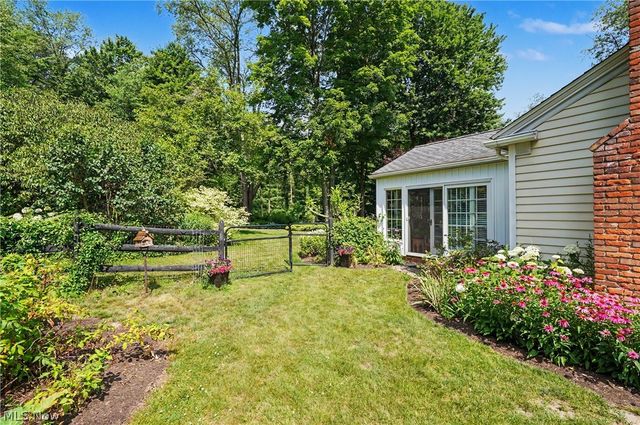 15884 Arbor Trail, Newbury, OH 44065