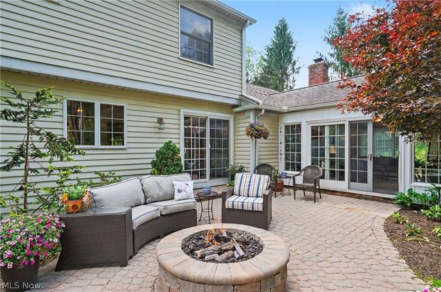 15884 Arbor Trail, Newbury, OH 44065