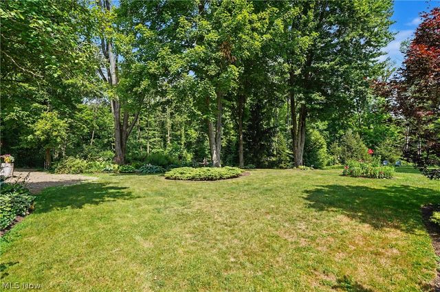 15884 Arbor Trail, Newbury, OH 44065