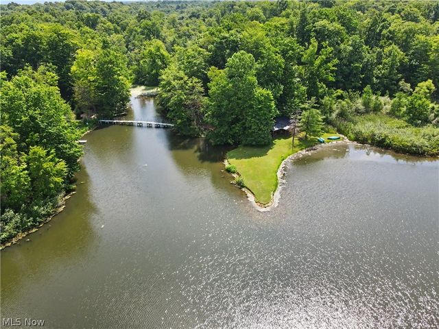 15884 Arbor Trail, Newbury, OH 44065