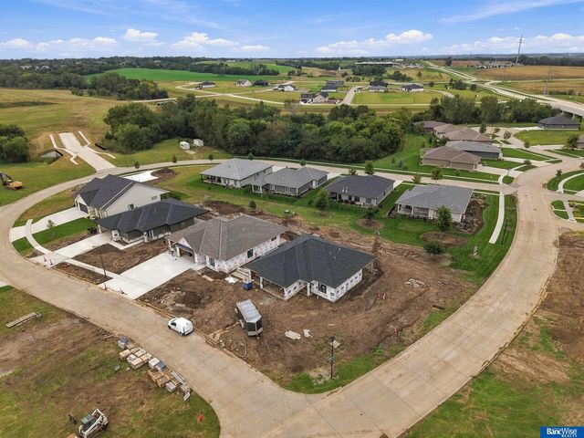 4101 Carnation Drive, Lincoln, NE 68516