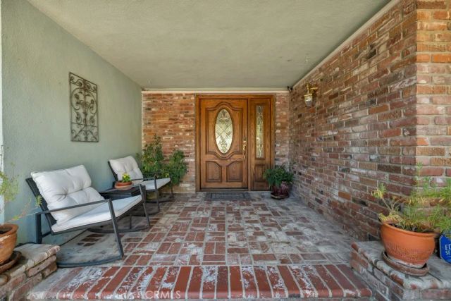 11583 Zelzah Avenue, Granada Hills, CA 91344