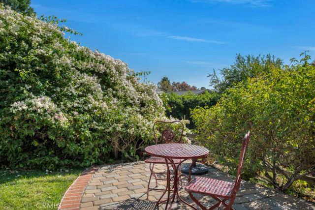 11583 Zelzah Avenue, Granada Hills, CA 91344